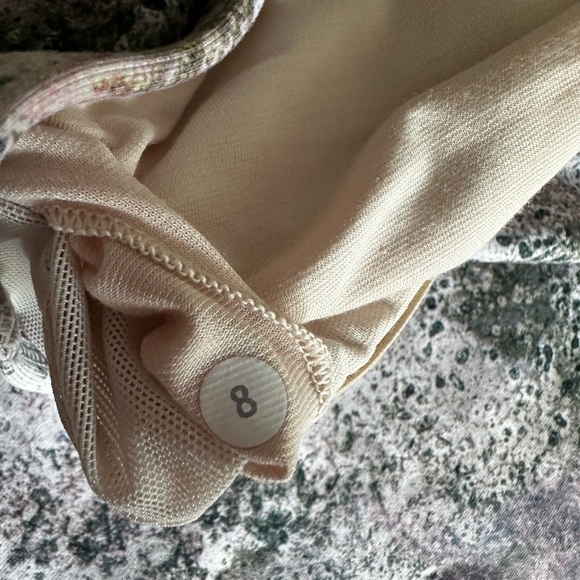Lululemon 8 y strap tank top EUC - Picture 6 of 6